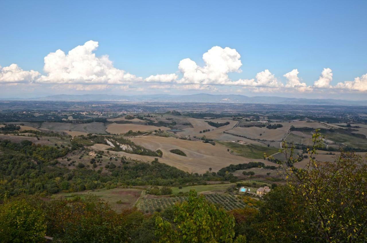 La Fraternita Villa Montefollonico Exterior foto